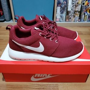 Nike Roshe Run "Team Red"